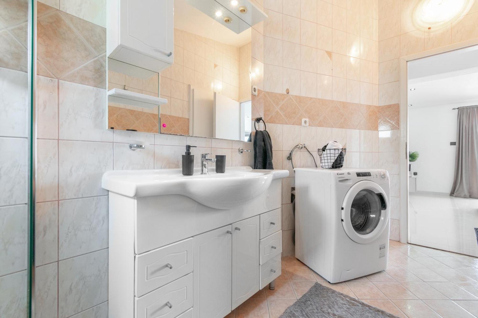 Apartment Makarska City מראה חיצוני תמונה